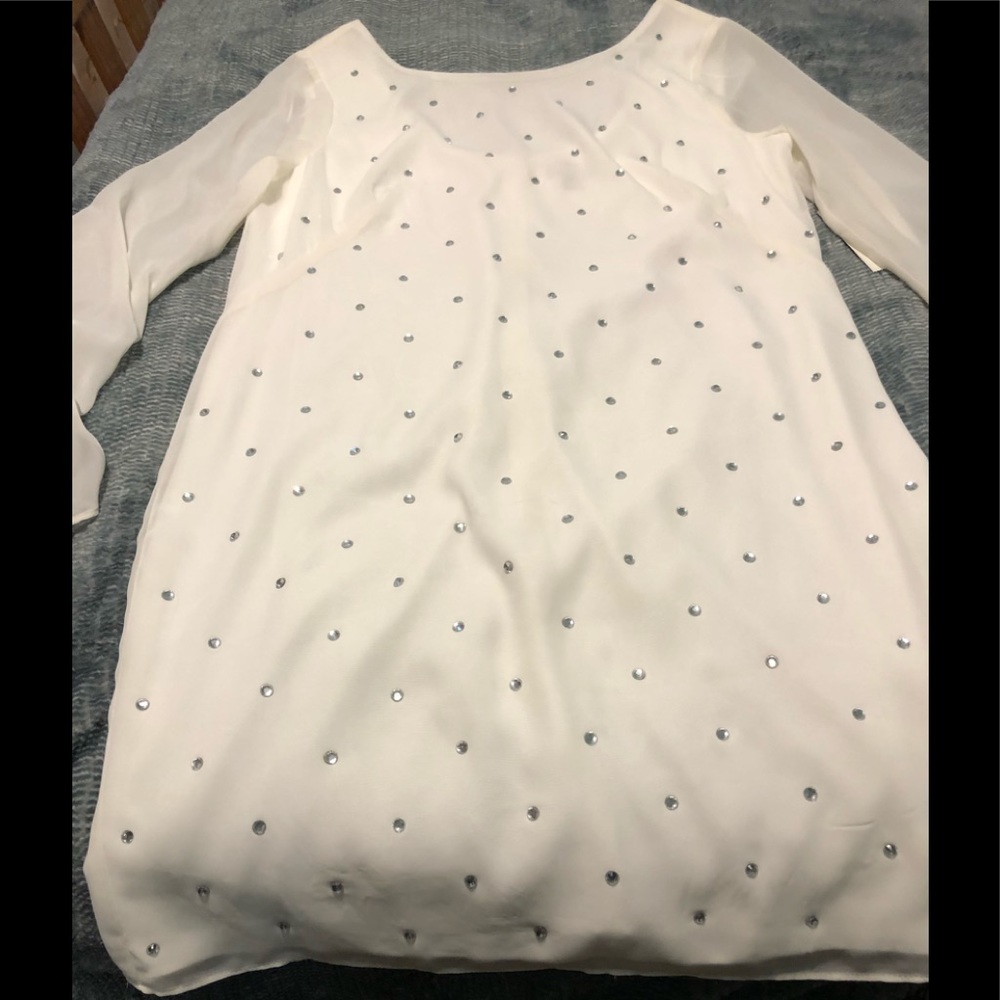 White Summer dress with sequins
